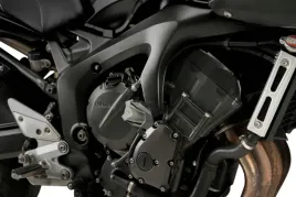 crash-pady-puig-do-yamaha-fz6-n-s-s2-04-10
