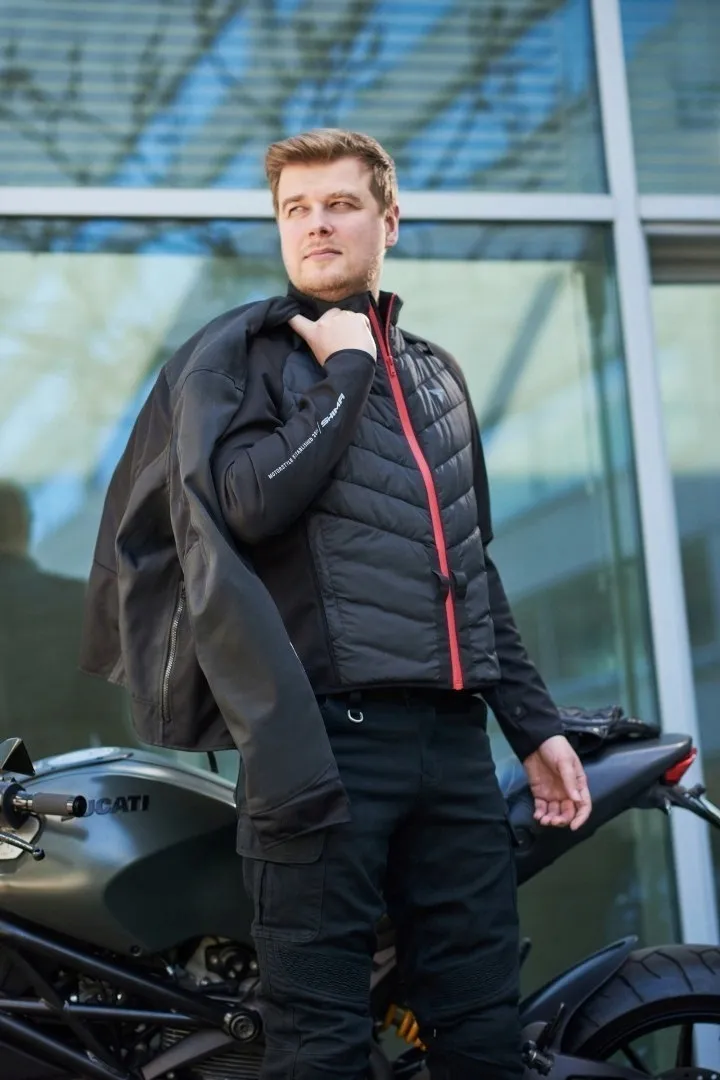 kurtka-shima-warmup-men-black-s