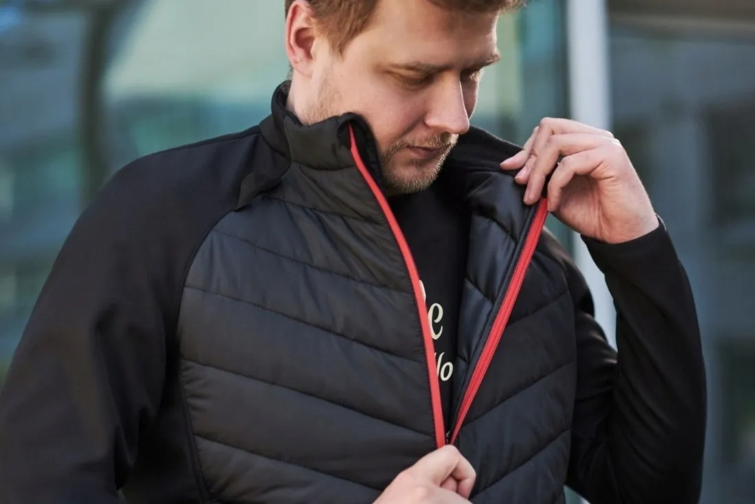kurtka-shima-warmup-men-black-s