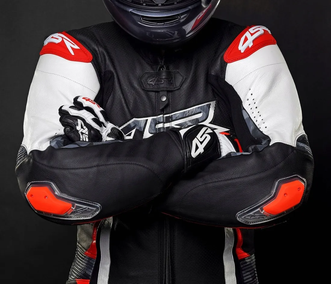 4sr-racing-replica-smrz-48