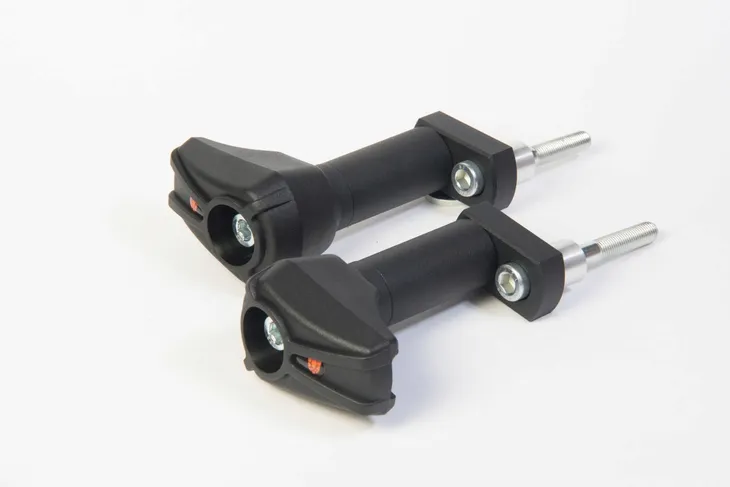 renner-crash-pady-yamaha-mt-09-21-producent-renner