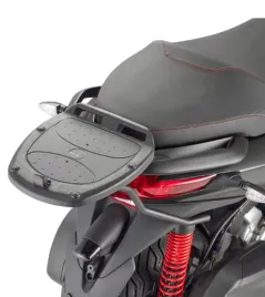 kappa-stelaz-kufra-centralnego-piaggio-mp3-yourban-125-300-hpe-300-11-21
