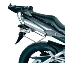 kappa-stelaz-kufra-centralnego-suzuki-gsr-600-06-11-z-plyta-monokey