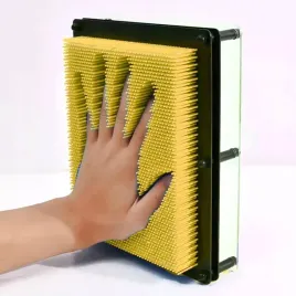 tablica-szpilkowa-pinart-3d-xxl-kreatywna-zabawa