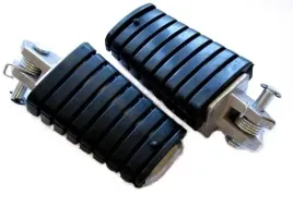 podnozki-przod-kierowcy-yamaha-xv-535-700-750-920