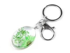 brelok-naturalne-kwiaty-w-zywicy-zielony