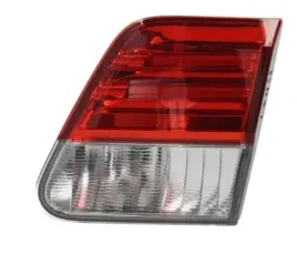 toyota-avensis-t27-12-15-lampa-tylna-prawa