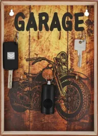 skrzynka-na-klucze-szafka-kasetka-wieszak-7-h