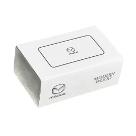 zapach-perfumy-samochodowe-na-kratke-nawiewu-mazda