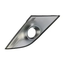 prawa-ramka-halogenu-zderzaka-przod-mazda-cx-3-oe