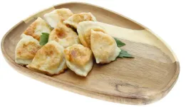 patera-talerz-z-drzewa-akacji-do-serwowania-dan