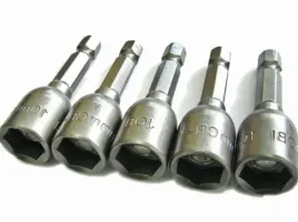 farmer-kluczyk-magnetyczny-do-wkretow-8mm-5-szt