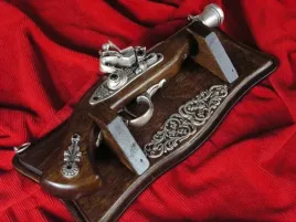 historyczny-garlacz-na-drewnianym-tablo-warg-5