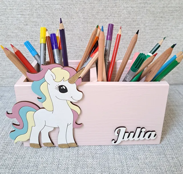 organizer-na-biurko-dla-dziecka-bohater-inny