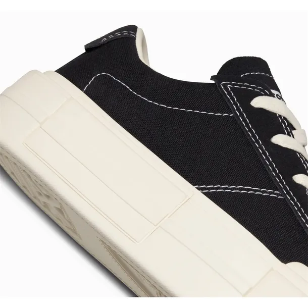 cruise-marka-converse