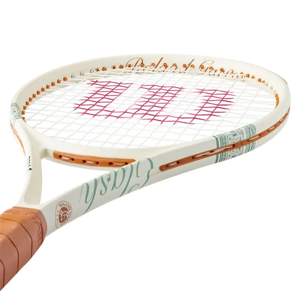 clash-100l-v3-roland-garros-kod-producenta-wr204411u-marka-wilson