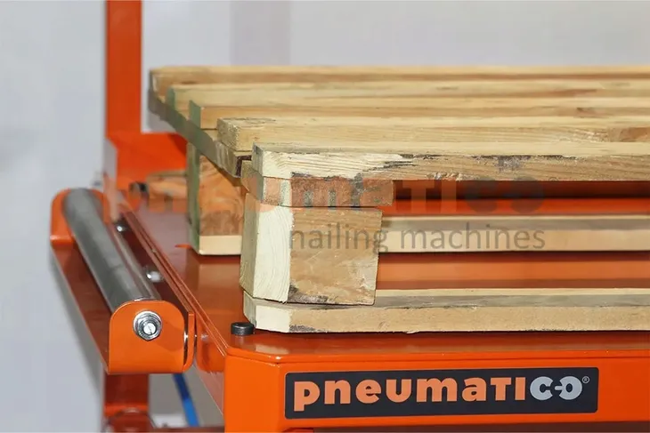 stol-do-naprawy-palet-pneumatico-wt1-kod-produktu-wt1-rodzaj-prasy-inna