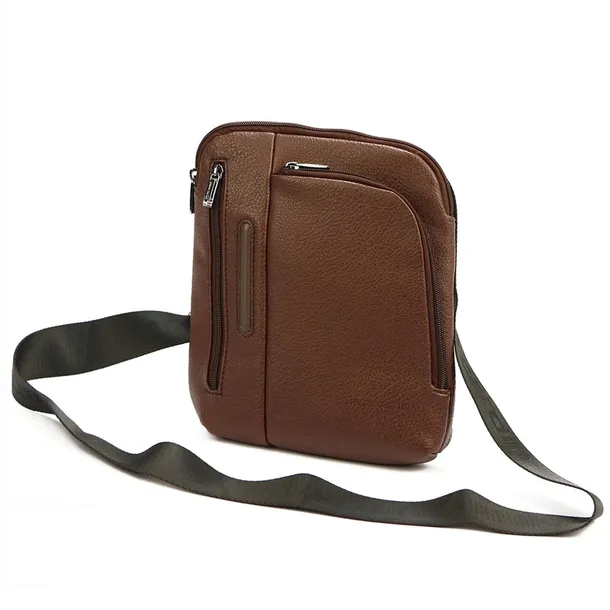 greg42883-marka-pierre-cardin