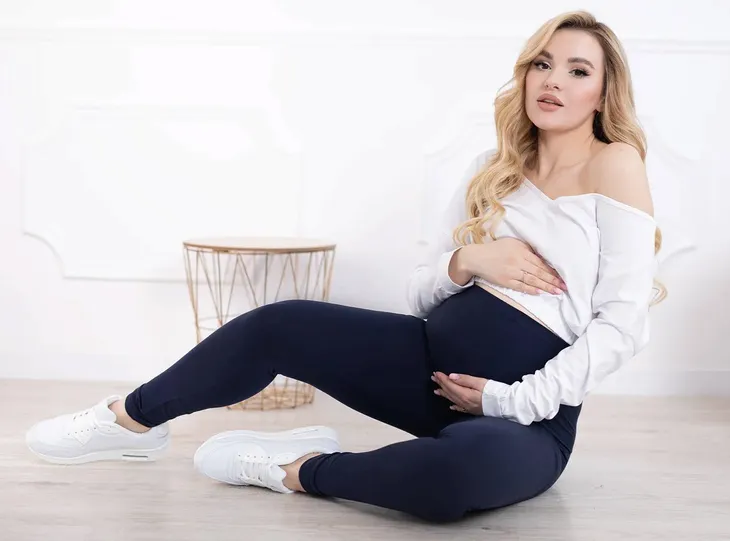 legginsy-ciazowe-granatowy-stan-nowy