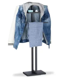 czarny-wieszak-stojak-na-ubrania