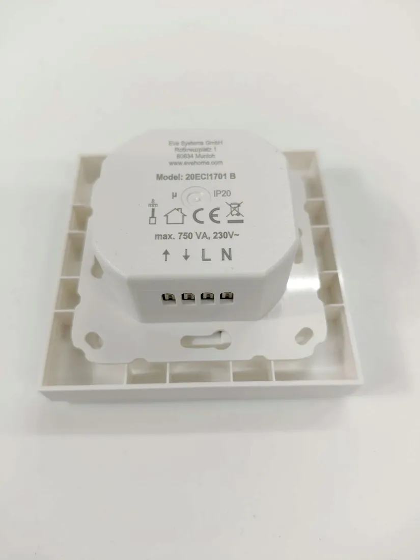 eve-shutter-switch-inteligentny-kontroler-rolet-okiennych-thread