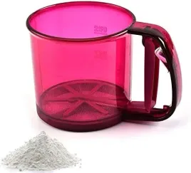 przesiewacz-do-maki-cukru-kubek-sito-plastikowy-rozowy