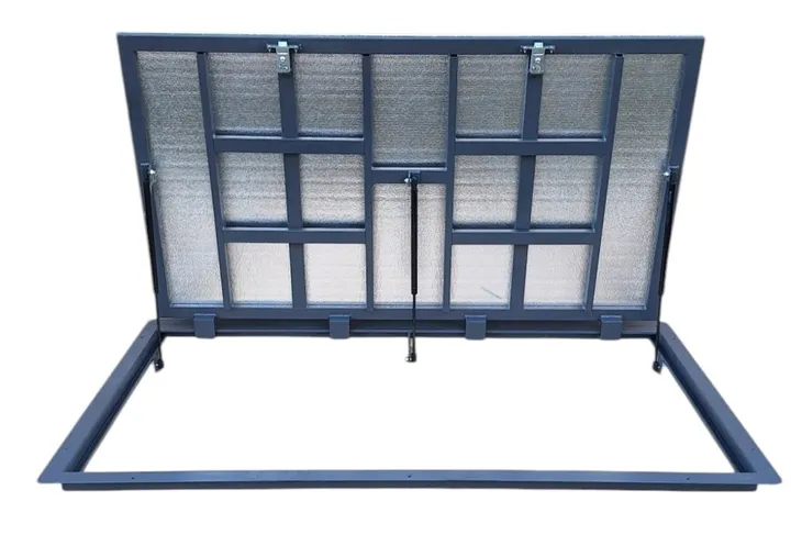 Właz do Piwnicy Podłogowy Rewizyjny 70x170 Thermo-3