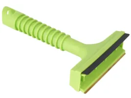 skrobaczka-z-mosieznym-ostrzem-i-sciagaczka