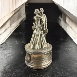 rzezba-pozytywka-slub-wesele-para-mloda-genesis-gn10067a1