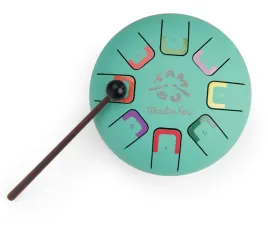 moulin-roty-tambu-bebenek-jezykowy-instrument-dla-dzieci-8-tonow-zielony