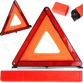 trojkat-samochodowy-ostrzegawczy-odblask-etui