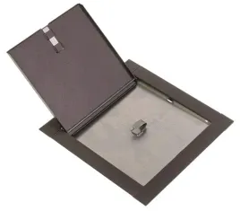 drzwiczki-kominowe-wczystka-z-wkladem-14x14-malowane-brazowe