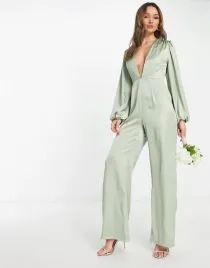 h5b006-zielony-kombinezon-z-glebokim-wycieciem-extro-and-vert-xl