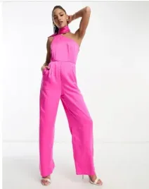 h6b118-rozowy-kombinezon-z-dlugimi-nogawkami-forever-new-xs