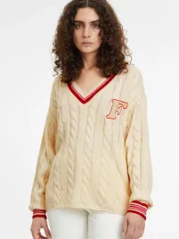 h2c021-bezowy-sweter-z-dekoldem-w-serek-fila-xl