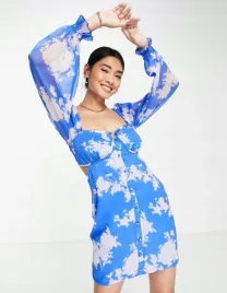 d2c313-niebieska-sukienka-floral-print-z-odkrytymi-plecami-asos-l