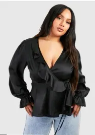 c9c017-czarna-satynowa-wiazana-bluzka-boohoo-4xl