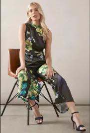 g0c202-czarny-kombinezon-z-kwiatkami-wallis-l