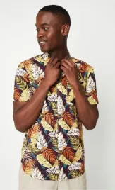 c8a311-bordowa-koszula-w-kwiatki-burton-s