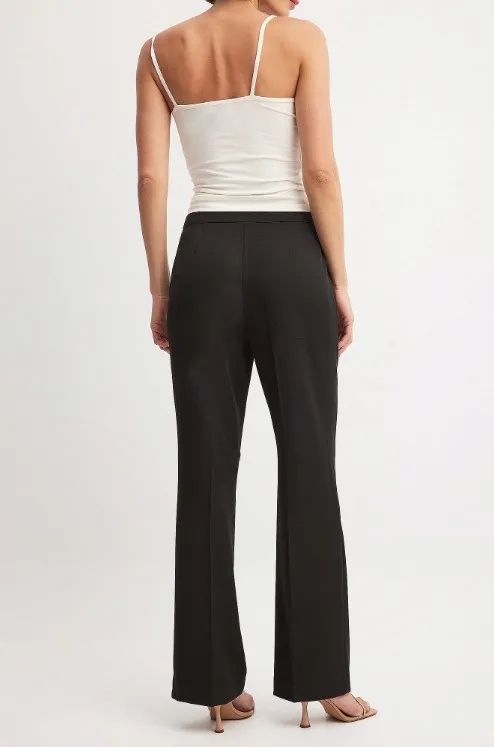 czarne-spodnie-garniturowe-na-kd-s