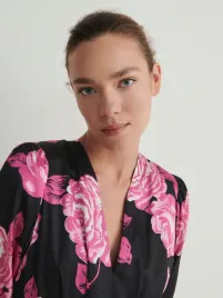 czara-sukienka-w-rozowe-kwiatki-reserved-l