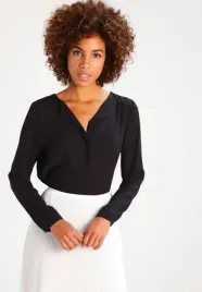 czarna-koszula-z-dlugim-rekawem-vila-xl