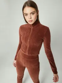 brazowa-bluzka-rozpinana-celia-about-you-m