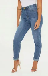 niebieskie-spodnie-mom-jeans-petite-prettylittlething-30