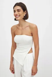 bialy-top-bez-rekawow-z-rozcieciem-na-boku-na-kd-m