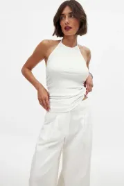 bialy-top-z-wiazaniem-na-szyi-na-kd-xs