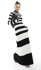 czarno-biala-sukienka-maxi-w-paski-na-kd-l-xl