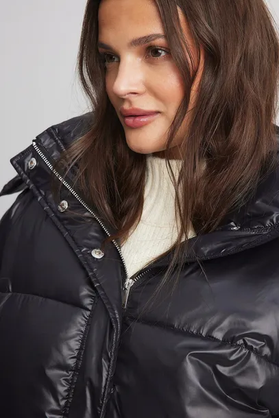 czarna-oversize-kurtka-na-kd-l-linia-regular
