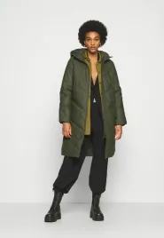 zielony-plaszcz-zimowy-ulrikka-jdy-l