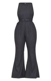 dlugi-kombinezon-w-paski-z-szerokimi-nogawkami-prettylittlething-3xl